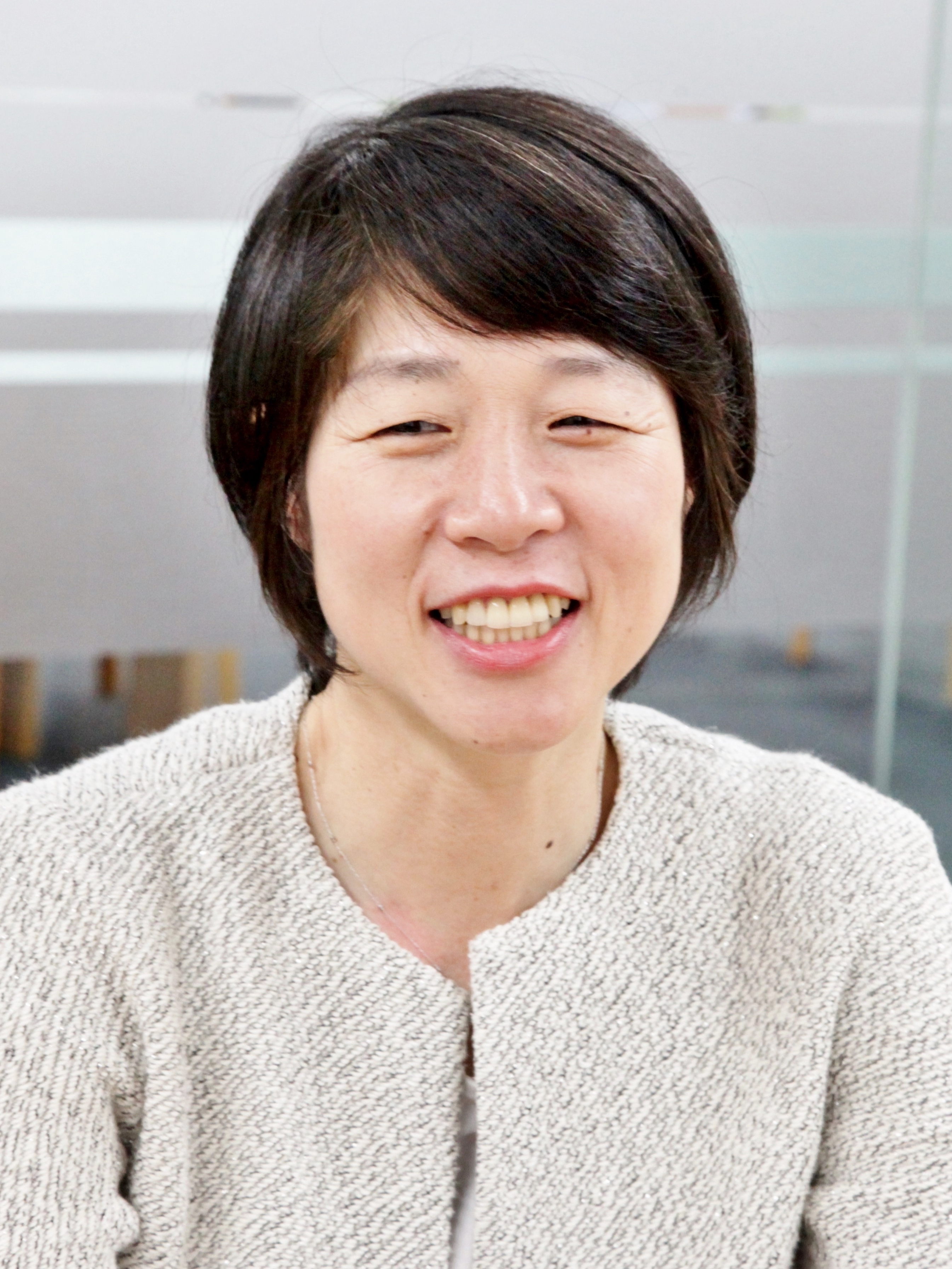 企画管理本部 総務人事部 課長 秋山 美絵 様